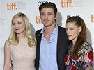 Kirsten Dunstová, Garrett Hedlund a Kristen Stewartová na premiée filmu On The...