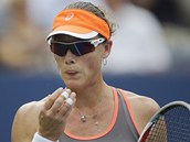 POFOUKM SI TO. Australsk tenistce Samant Stosurov se ve tvrtfinle US Open