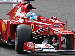 Fernando Alonso v kvalifikaci na Velkou cenu Belgie.