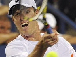 SNAHA. Sam Querrey podlehl na US Open eskmu tenistovi Tomi Berdychovi.