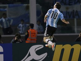 PARDA ZE 30 METR. Lionel Messi se v reprezentanm dresu trefil ndhern z