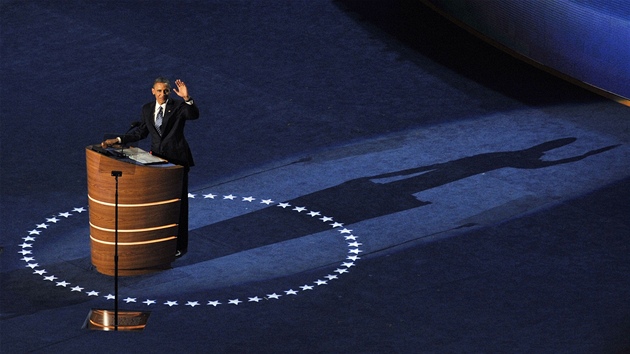 Barack Obama promlouv na demokratickm sjezdu v Charlotte v Severn Karoln (6. z 2012)