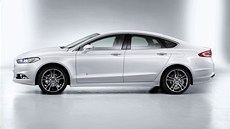 Nový Ford Mondeo v hybridním provedení