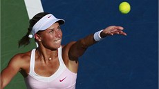 NA PODÁNÍ. Andrea Hlaváková porazila na US Open Marii Kirilenkovou a zahraje