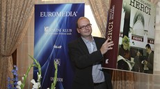 Vít�z Ceny Kni�ního klubu 2012 Václav Holanec