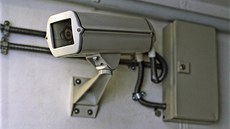 Instalace kamer do spole�ných prostor obytných dom� podléhá r�zným omezením. 