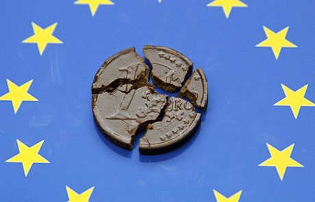 Rehn ekl, e silný kurz eura znamená riziko hlavn pro jiní kídlo eurozóny. Naopak Nmecko, Rakousko, Nizozemsko nebo Finsko si se silnjím kurzem poradí bez vtích problém.