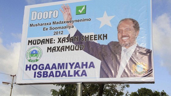 Volební kampa Hassana Cheikha Mohamouda, kterého v pondlí parlament zvolil