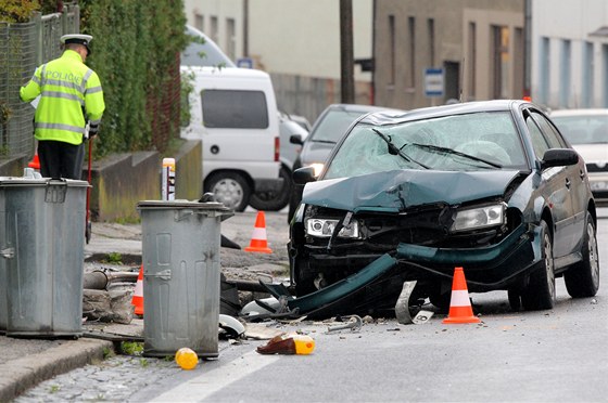 Pi nehod v eskobudjovické Novohradské ulici dolo k tkému zranní chodce.