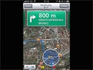 iOS 6 pro iPhone - pehledné rozhraní navigace.