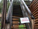 Do ásti lesovny v Píseckých horách je vstup zakázán.