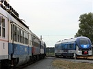 První vyrobená dovozová jednotka Pesa Link II na kolejích VUZ v Cerhenicích.