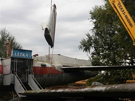 Olomoucký tupolev u piel v rámci sthování do soukromé sbírky nedaleko Plzn...