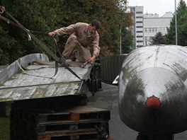 Olomoucký tupolev u piel v rámci sthování do soukromé sbírky nedaleko Plzn...