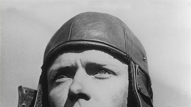 Charles Lindbergh byl obrovskou celebritou, i proto se na nj zloinec i zloinci zamili. nos jeho syna se stal jednou z nejvtch kriminlnch kauz tictch let minulho stolet ve Spojench sttech.