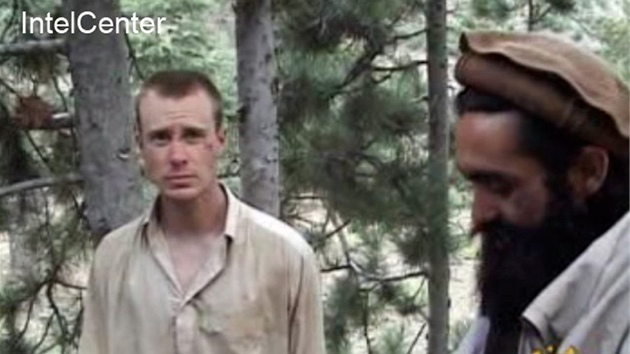 Zábr z videa zveejnného hnutím Taliban, na nm má být americký voják a