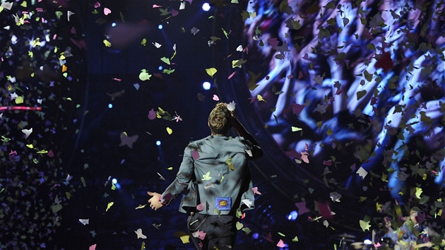 Coldplay v roce 2012 zahráli v praském Edenu.