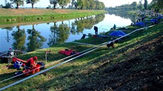 Obklopená �eka Morava