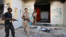 Jedna z budov americké ambasády v Benghází, kterou vypálili demonstranti pi