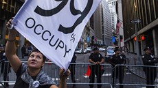 Demonstrace Occupy Wall Street rok poté (17. záí 2012)