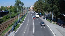 Rekonstruovaná Porá�ková ulice spojuje novou �tvr� Karolina s centrem Ostravy.