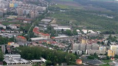 Nová silnice mezi bud�jovickými sídli�ti Máj a Vltava povede p�es areál