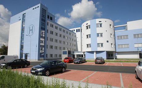 Pacienti i personál lkového oddlení nemocnice v Klatovech odmítají pesun do nové budovy. Petice u má dva tisíce podpis.