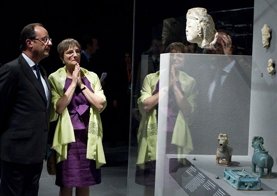 Louvre - oddlení vnované umní islámské civilizace: slavnostní otevení. 