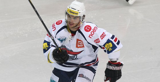 POSILA. Michael Frolík patí k nejvýraznjím postavám z NHL, které letos áí v extralize.