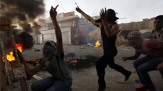 Protesty proti USA a amatrskmu snmu Nevinnost muslim na Zpadnm behu Jordnu (20. z 2012)
