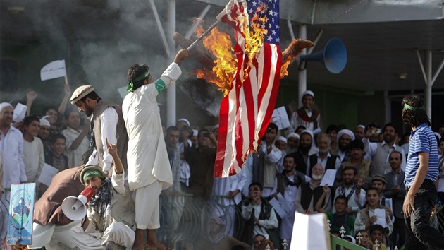 Protesty proti USA a amatrskmu snmku Nevinnost muslim v Kbulu (21. z 2012) 