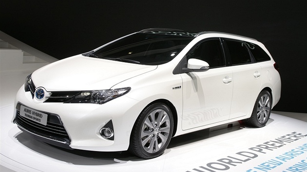 Toyota Auris Touring Sports