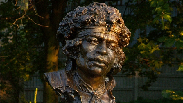 Busta Jimiho Hendrixe v polskm mst Kielce