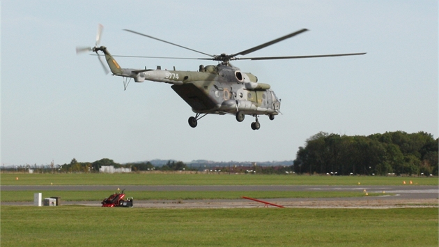Modernizaci avioniky za dva miliony americkch dolar  u t vrtulnk Mi-171 zaplatily USA.