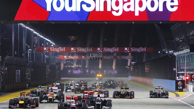 Start Velk ceny Singapuru formule 1