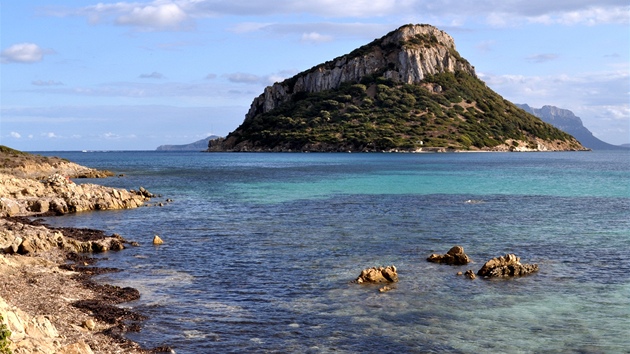 Ostrov Figarolo u severovchodnho pobe Sardinie