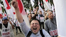 Protiínské protesty v Tokiu. Japonci chtjí, aby jim zstaly ostrovy Senkaku.