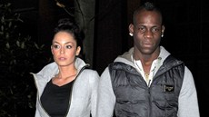 Raffaella Fico a Mario Balotelli (únor 2012)