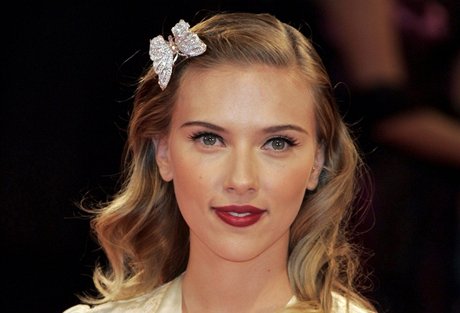 Na filmovm festivalu v Bentkch zvolila hereka Scarlett Johanssonov jako...