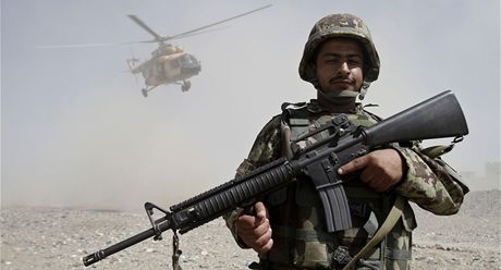 Po staení spojeneckých sil by si v zemi mla poradit afghánská armáda sama....