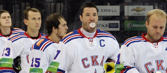 U NEMÁ CÉKO. Ruský hokejista Ilja Kovaluk moná odejde z Petrohradu zpt do NHL.