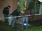 Neznámý útoník pobodal mladíka na praském Spoilov (2. íjna 2012).