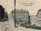 Západní ást Kostnického námstí, kolem roku 1900, pohlednice.