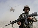 Po staení spojeneckých sil by si v zemi mla poradit afghánská armáda sama....