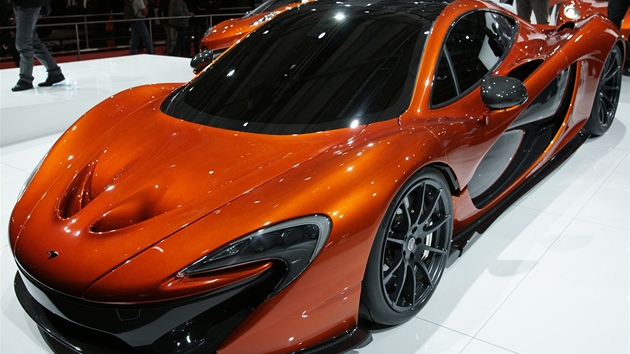 McLaren P1