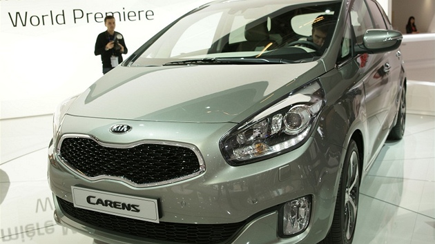 Kia Carens