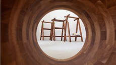Expozice zna�ky Lugi,  která se specializuje na nábytek z masivu - Designblok