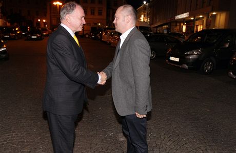 Hejtman Michal Haek a lidovec Stanislav Juránek se setkali hned po volbách.