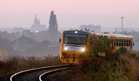 Symbolem pokroku v krajské doprav se staly jednotky Regionova, které vznikly pestavbou motorových voz ady 810. 