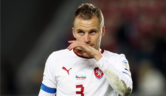 Michal Kadlec bude v listopadové píprav proti Slovensku chybt.